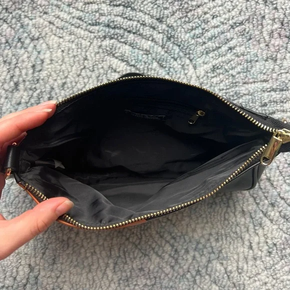 Shoulder Bag - Picture 2 of 3